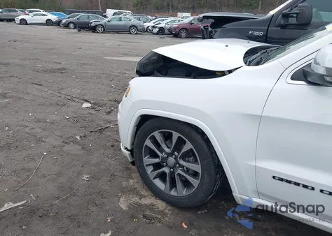 2018 Jeep Grand Cherokee Overland 4X4 из США, поврежденный, VIN 1C4RJFCG2JC355512